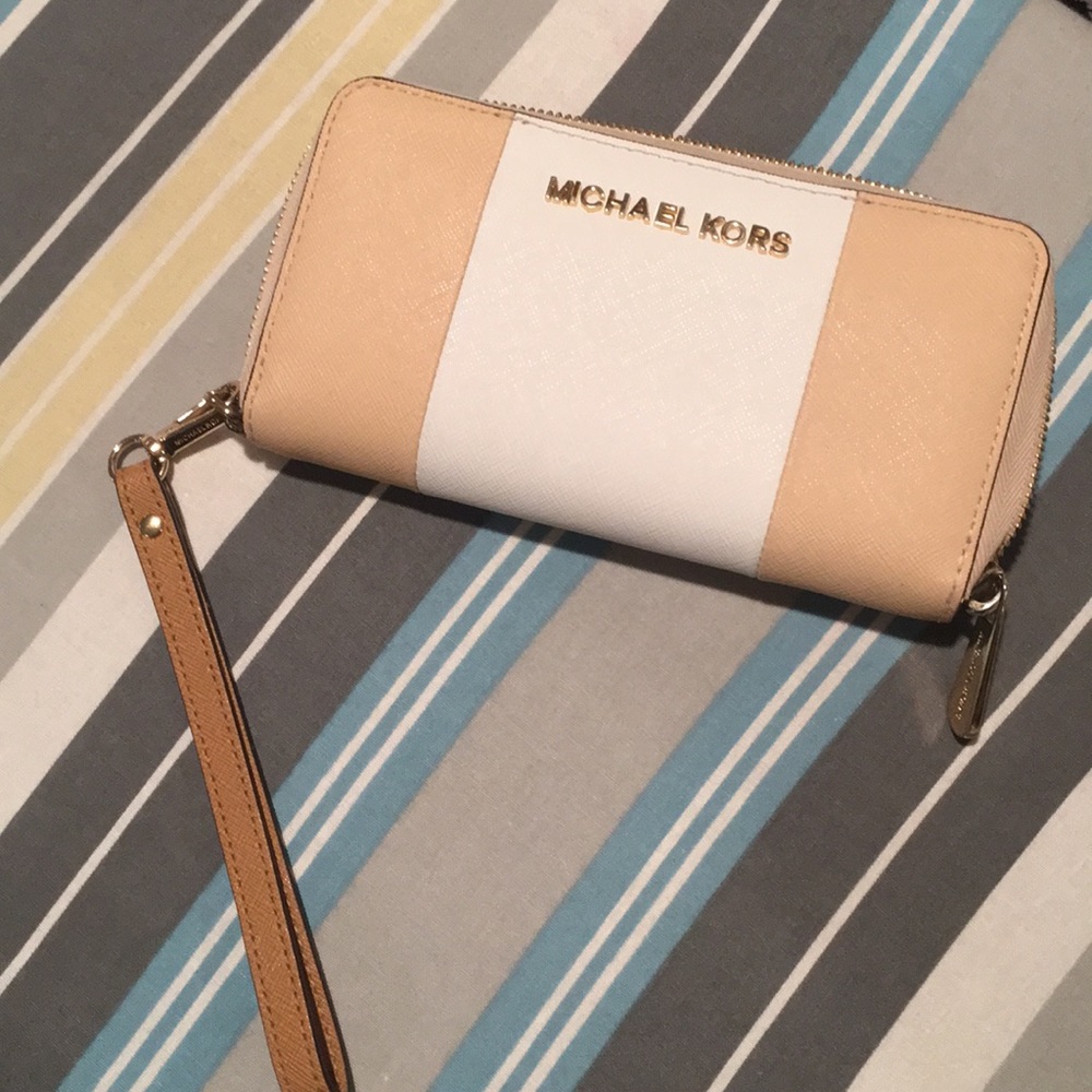Michael Kors Leather Wallet